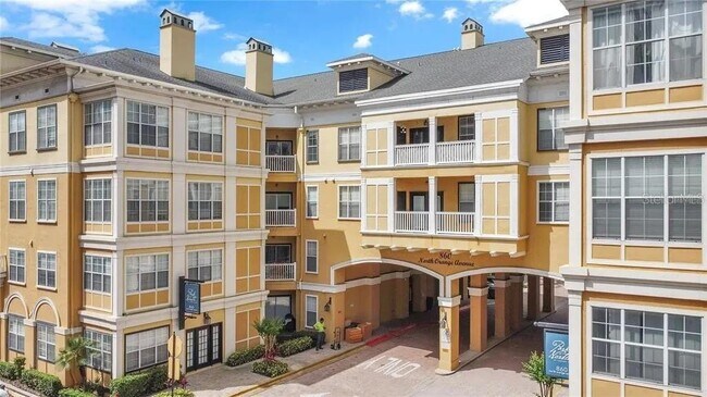 Primary Photo - 860 N Orange Ave