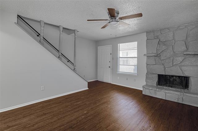Building Photo - 1403 Courtney Pl