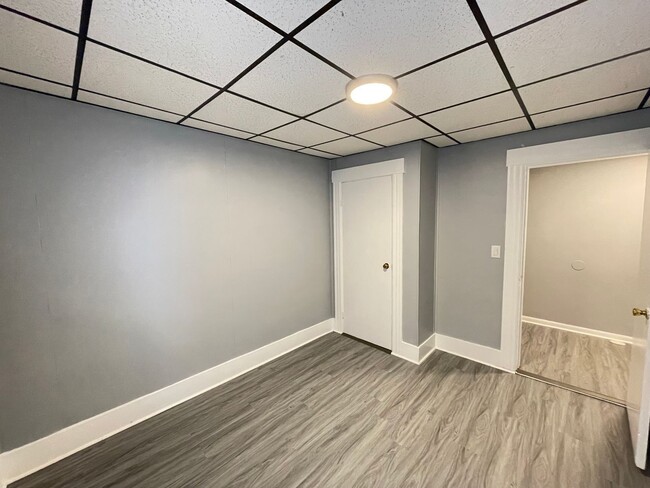 Building Photo - 416 Rimmon St
