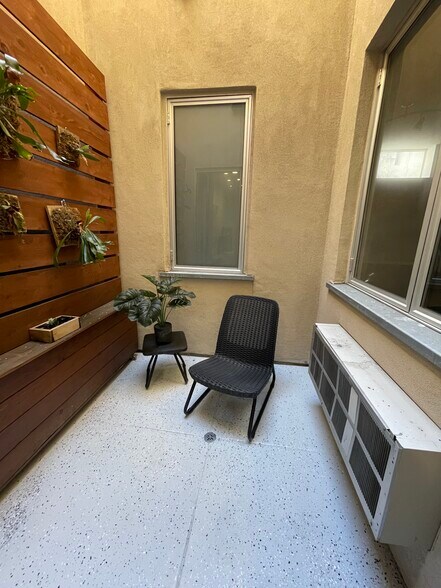 Building Photo - 1601 Kettner Blvd
