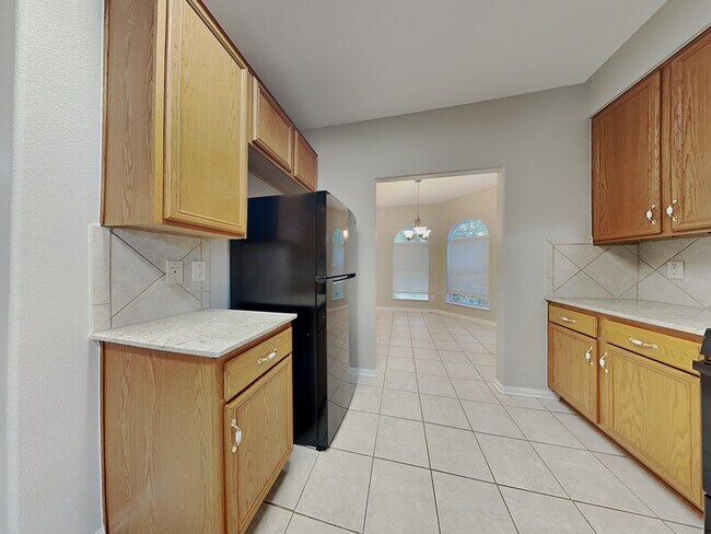 Building Photo - 22506 Spence Park Ct