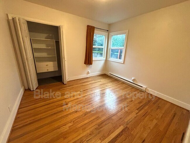 Building Photo - 7336 N Central St