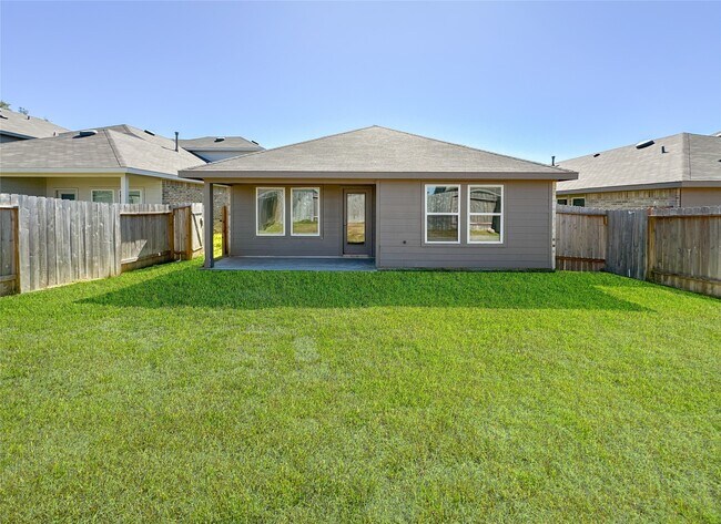 Building Photo - 5715 Vintage Oakmont Dr