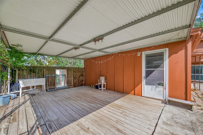 Building Photo - 9123 Langdon Ln