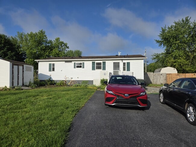 Building Photo - 4850 Hikey St