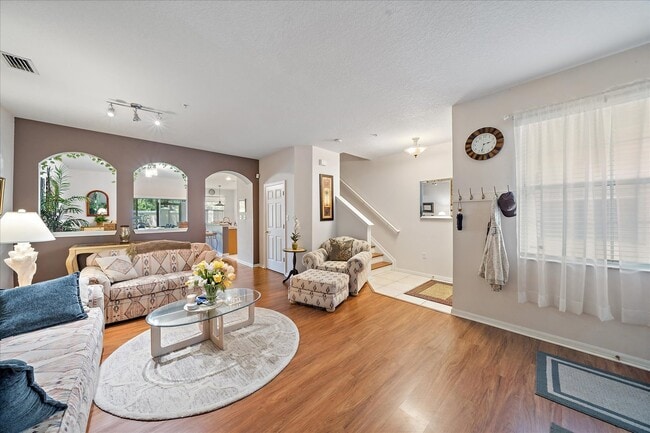 Building Photo - 3407 Parkridge Cir