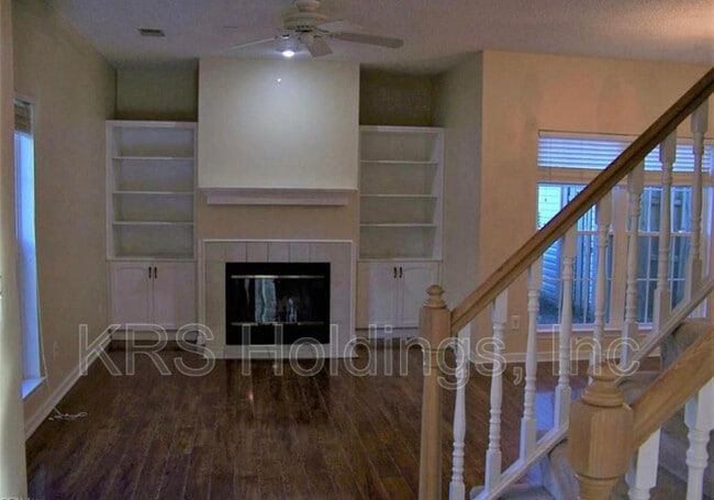 Building Photo - 2237 New Kent Ct