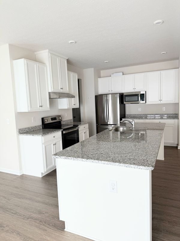 Building Photo - 6017 Outlook Ct