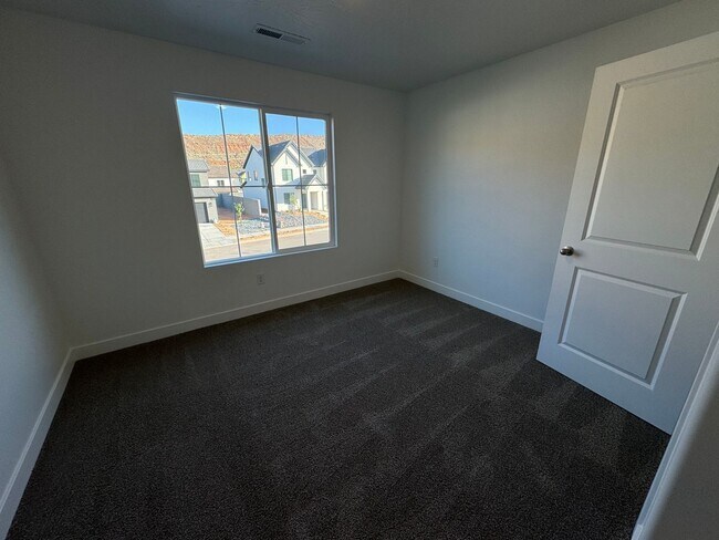 Building Photo - 1624 Cedar Mesa Dr