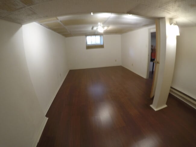 Building Photo - 5439 Baywood St