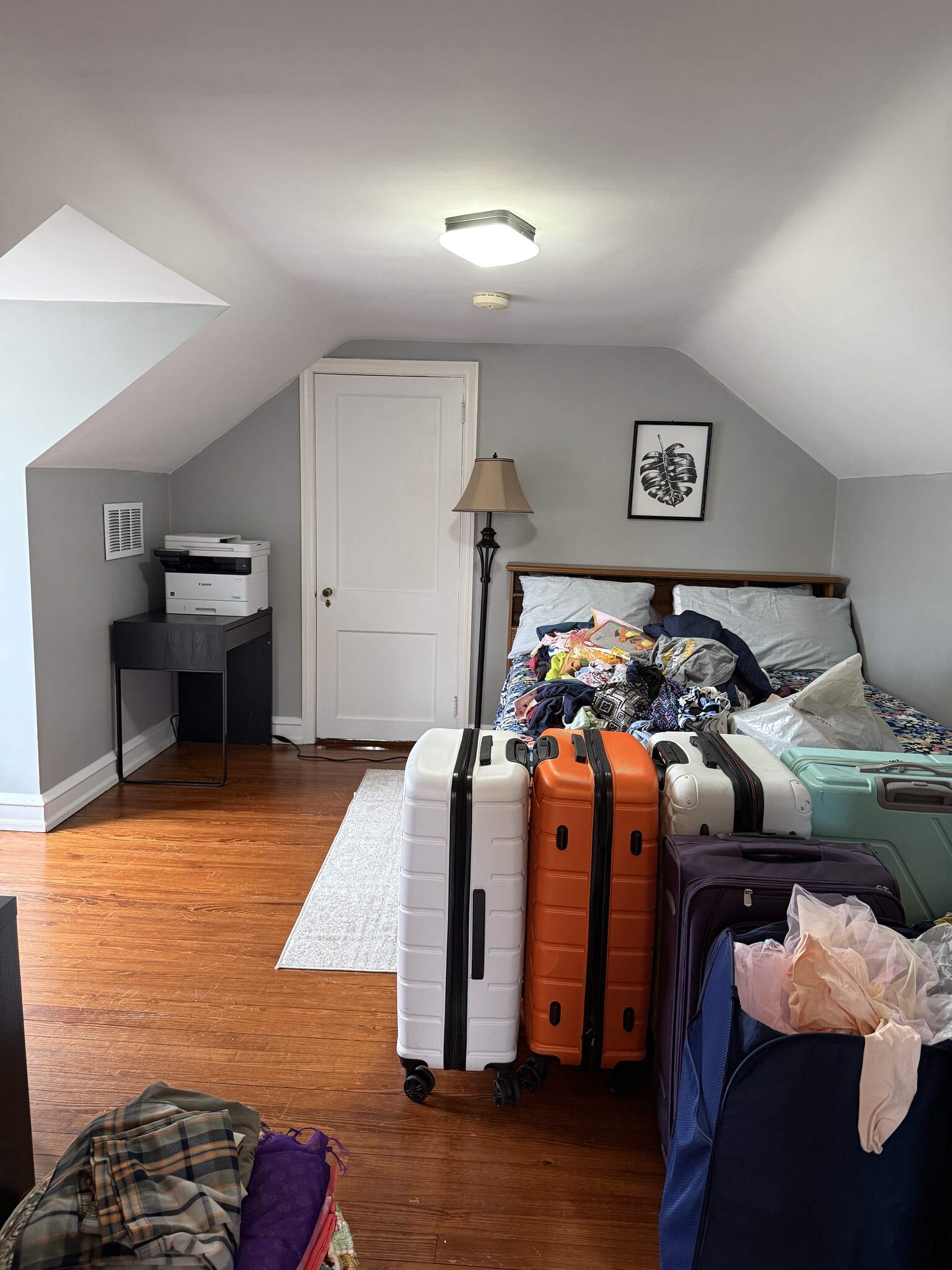 Attic Bedroom - 1358 Indian Creek Dr