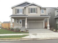 Building Photo - Like New, 4 Br 2.5 bth + Bonus Room 21 x 1...