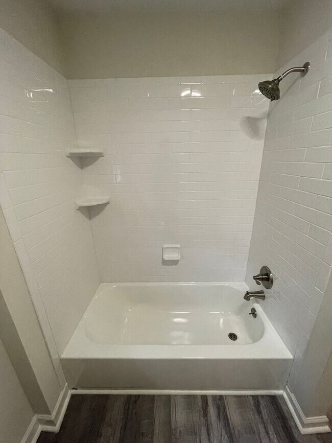 Building Photo - Executive Rental in Horseleg Creek- $3,295