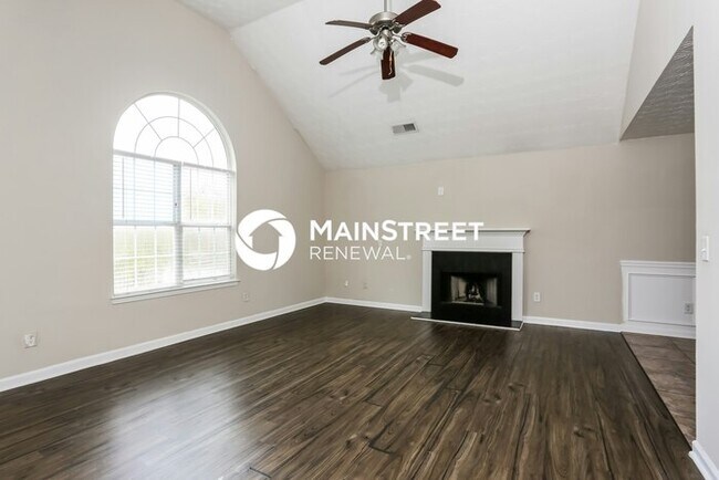 Building Photo - 3 Bedroom Pet-Friendly Home in Atlanta, GA with Main Street Renewal