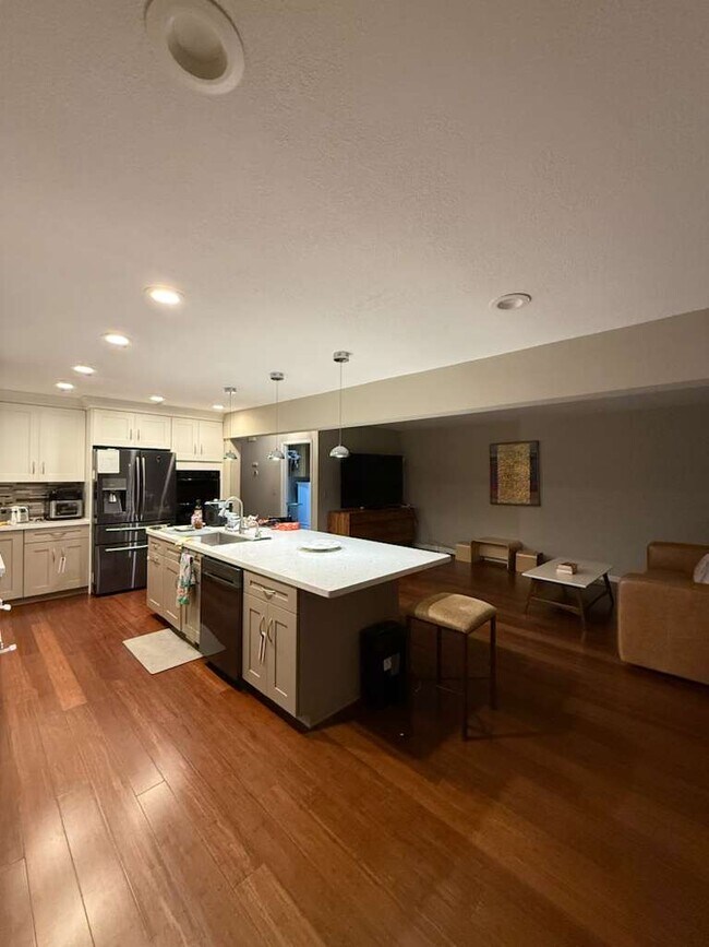 Primary Photo - 67 Exeter Ln