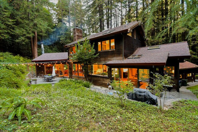 Building Photo - 7079 Lucas Valley Rd