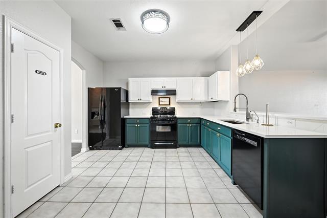Building Photo - 7245 Silver City Dr