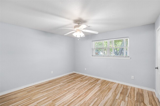 Building Photo - 6002 McKnight St