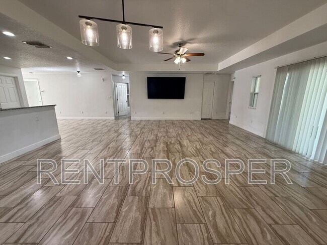 Building Photo - 1217 25th St