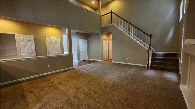 Building Photo - 7662 Forest Glen Way