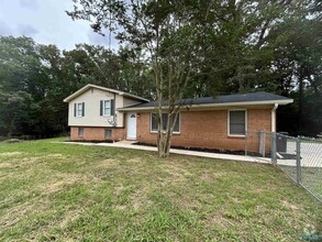 Building Photo - 285 Ruby Dr