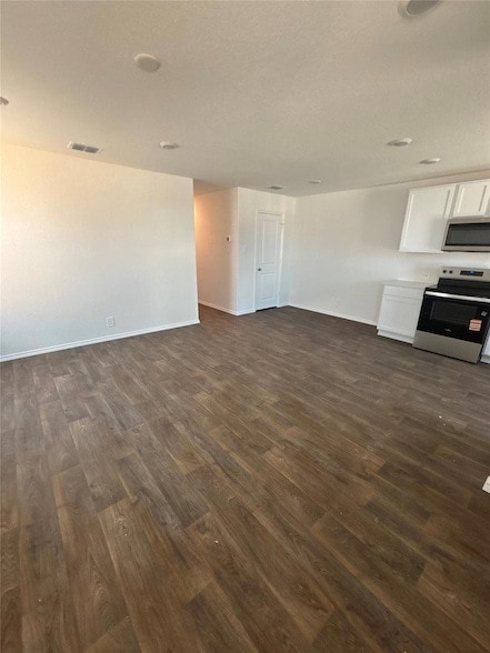 Building Photo - 14833 Cactus St