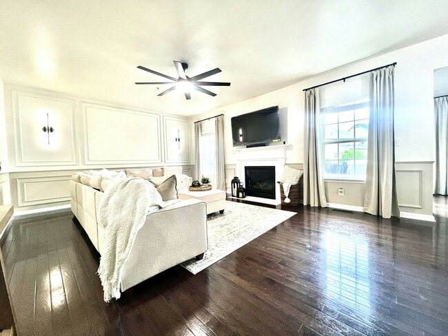 Building Photo - 2409 Glouster Pointe Dr