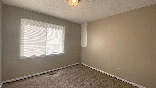 Building Photo - Excellent 4 Bedroom Home in Pleasant Grove
