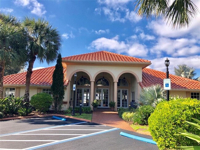 Building Photo - 7903 Waterview Way