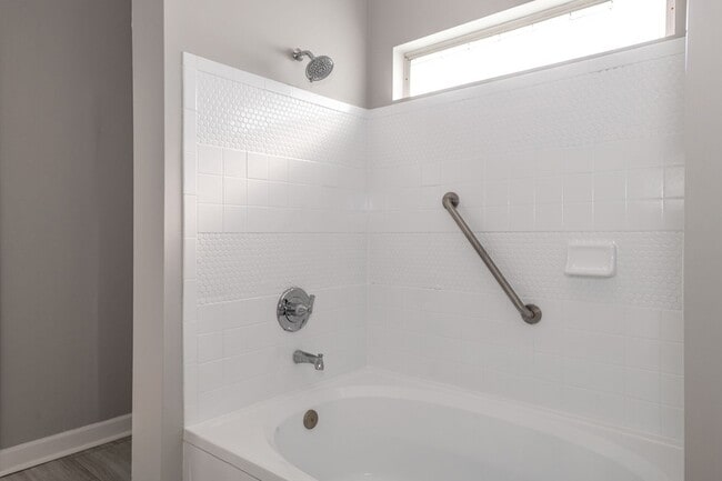 Building Photo - 1449 Brighton Cir