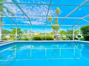 Building Photo - 3639 Kent Dr