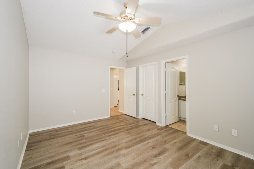 Building Photo - 7619 Clovelly Park Pl