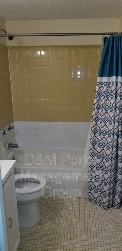 Building Photo - 764 81st St S