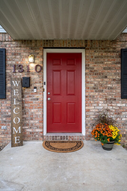 Building Photo - 1310 S Woodlawn Ave