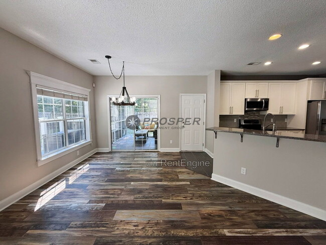 Building Photo - 578 Carters Grove Rd