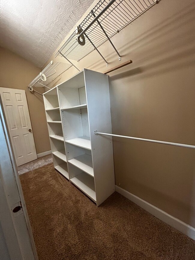 Building Photo - Single family home in Forest