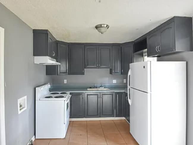 Building Photo - 3 bed 2 bath in Decatur!