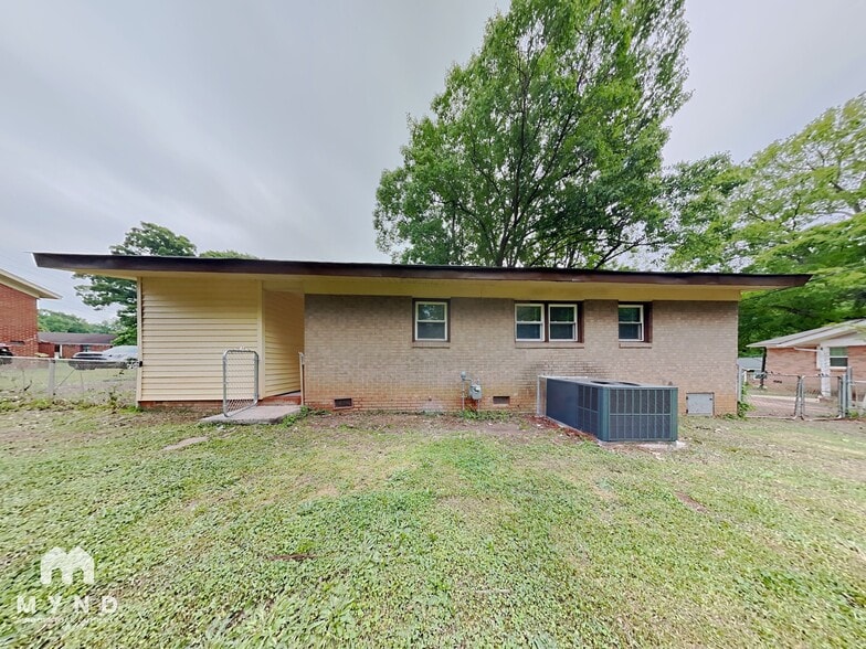 Building Photo - 5442 Southampton Rd