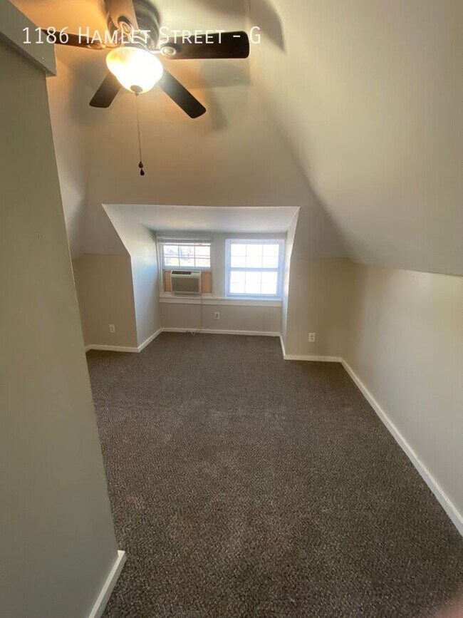 Building Photo - Spacious One Bed in Downtown Columbus