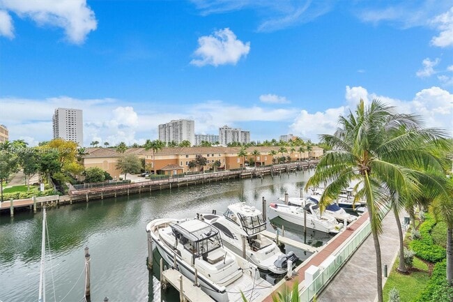 Building Photo - 2950 NE 188th St