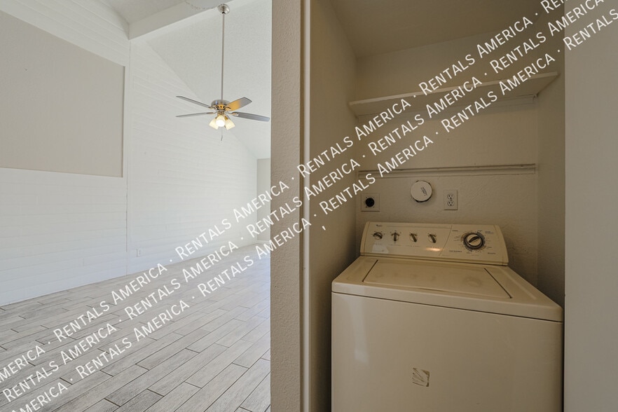 Building Photo - 3134 E McKellips Rd