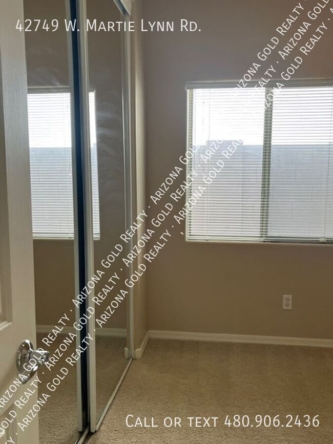 Building Photo - 42749 W Martie Lynn Rd