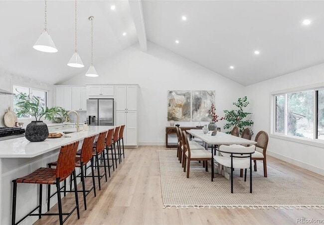 Building Photo - "Luxurious 5-Bed Retreat with Sauna & Gues...