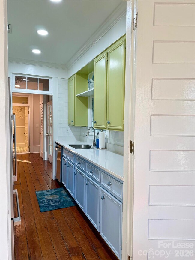 Building Photo - 22 N Congress St