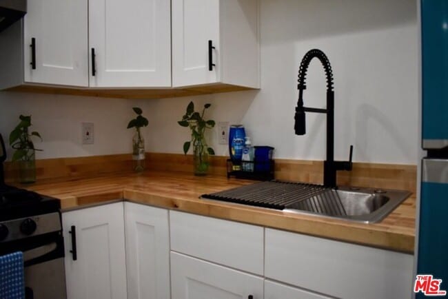 Building Photo - 3619 S Gramercy Pl