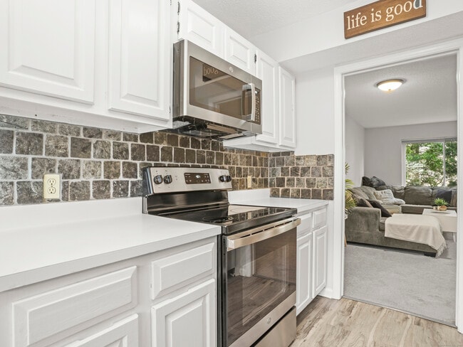 Building Photo - 1611 Washington Blvd