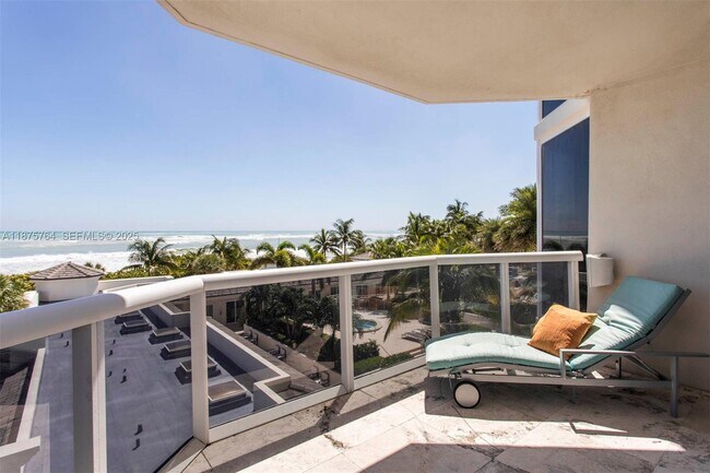 Building Photo - 4779 Collins Ave