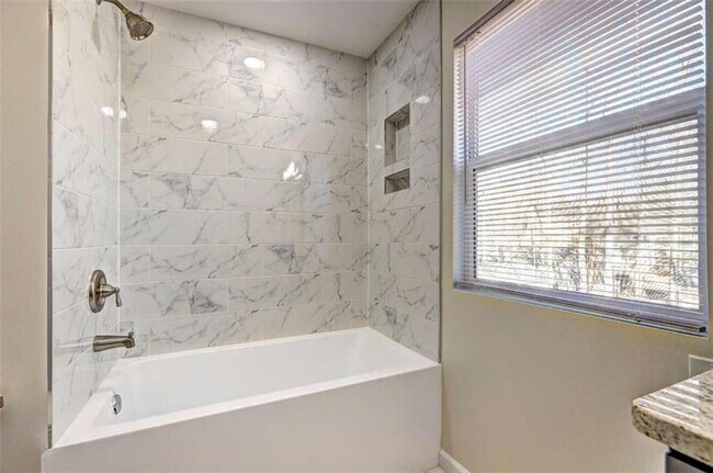 Building Photo - 95 Pine Grove Cir