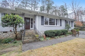 Building Photo - 3873 Land O Lakes Dr NE