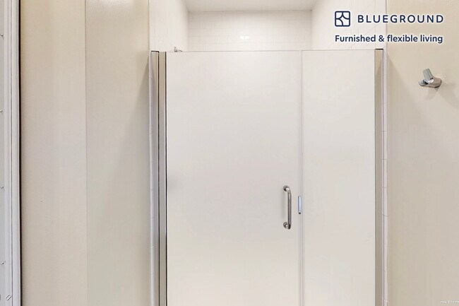 Building Photo - 79 Alexander St